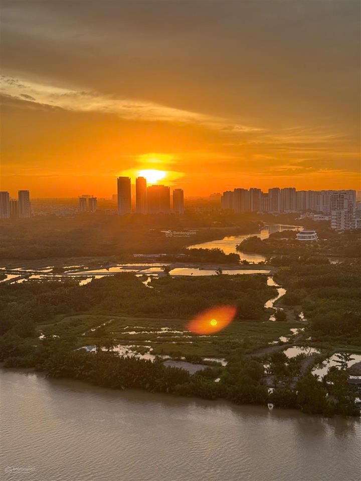 Cho thuê nhanh căn hộ panorama sân vườn 166m2 full nt giá 35 triệu.  0914 718 ***