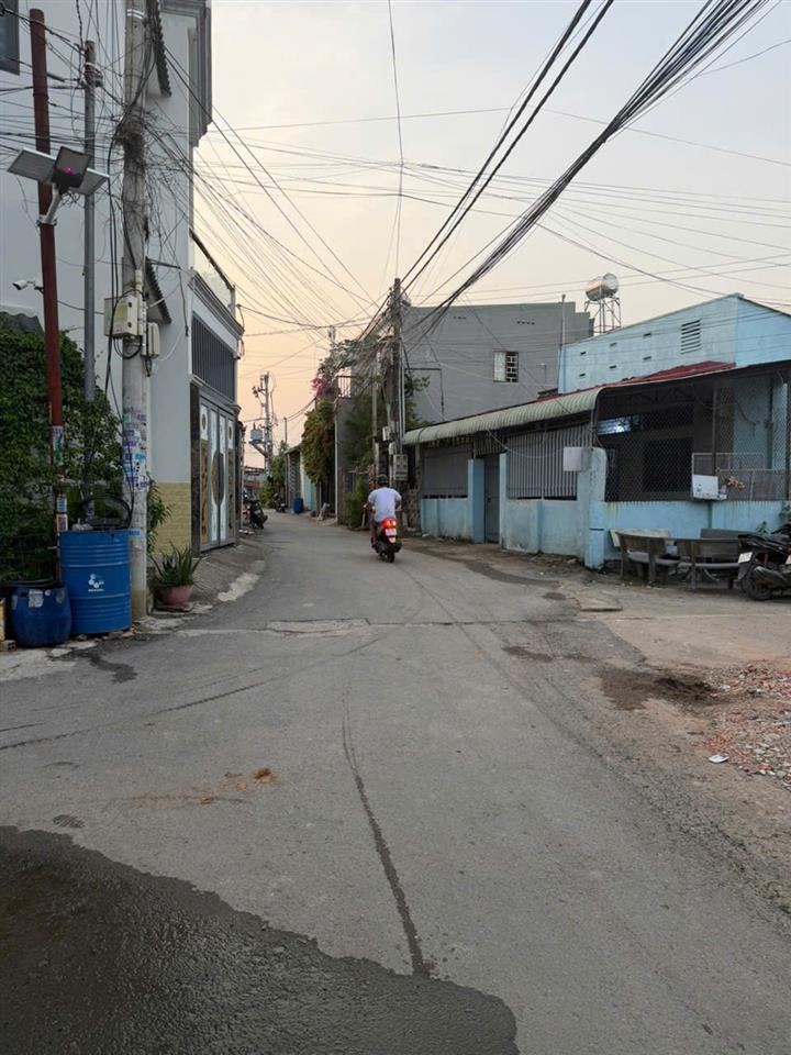 Bán đất P.Biên Hòa,SHR thổ cư 100%,đường 2 ô tô,gần TTMT AEON Mall Biên Hòa