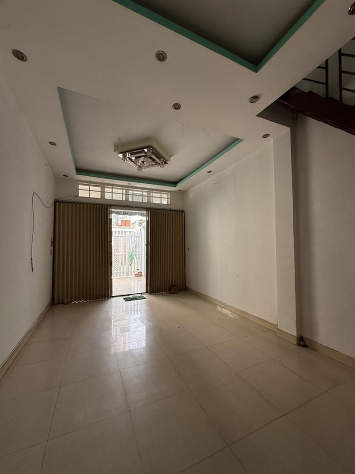 Bán nhà 2 Tầng P.Tam Hiệp,SHR đường nhựa 8M,gần trường THPT Trấn Biên