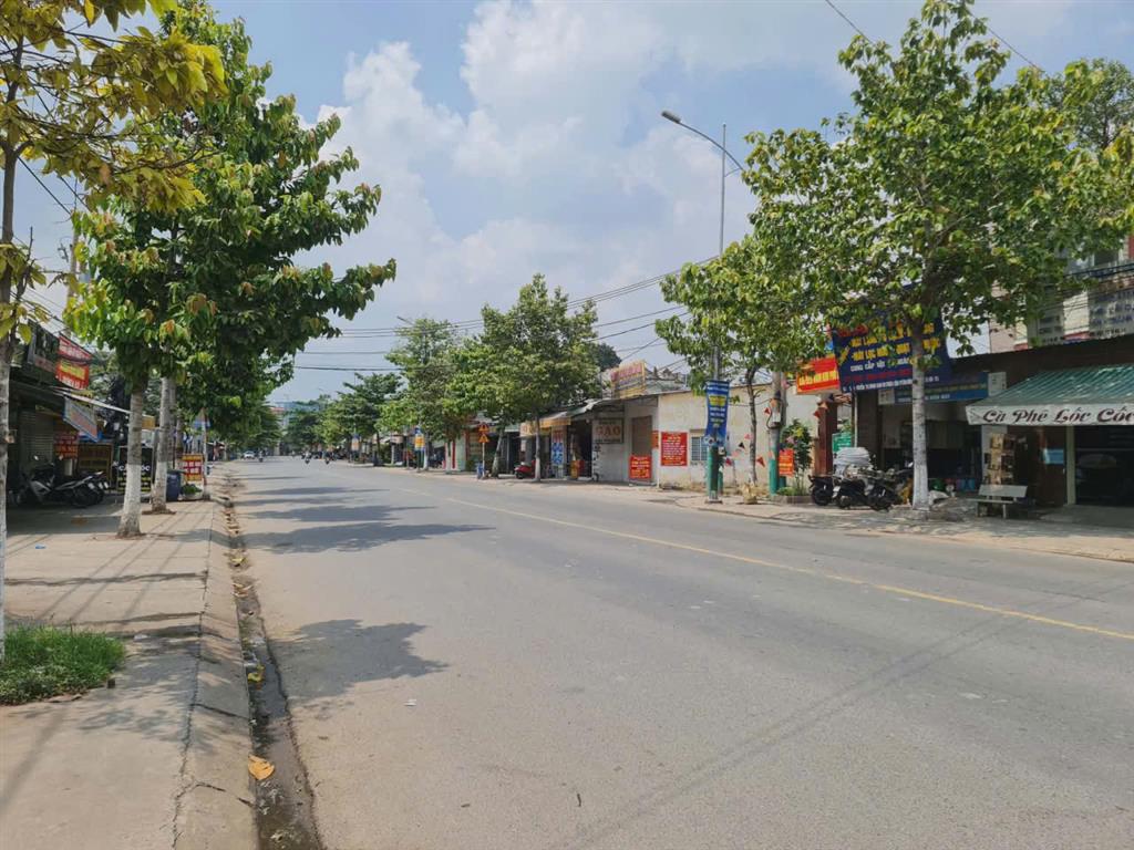 Bán nhà 3 Tầng MẶT TIỀN Kinh Doanh đa nghành, chỉ 30tr/m2,gần chợ Tân Long