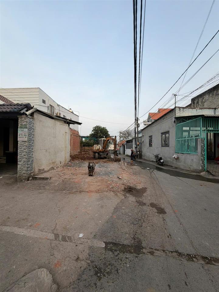 Bán đất P.Biên Hòa,SHR thổ cư 100%,đường 2 ô tô,gần TTMT AEON Mall Biên Hòa