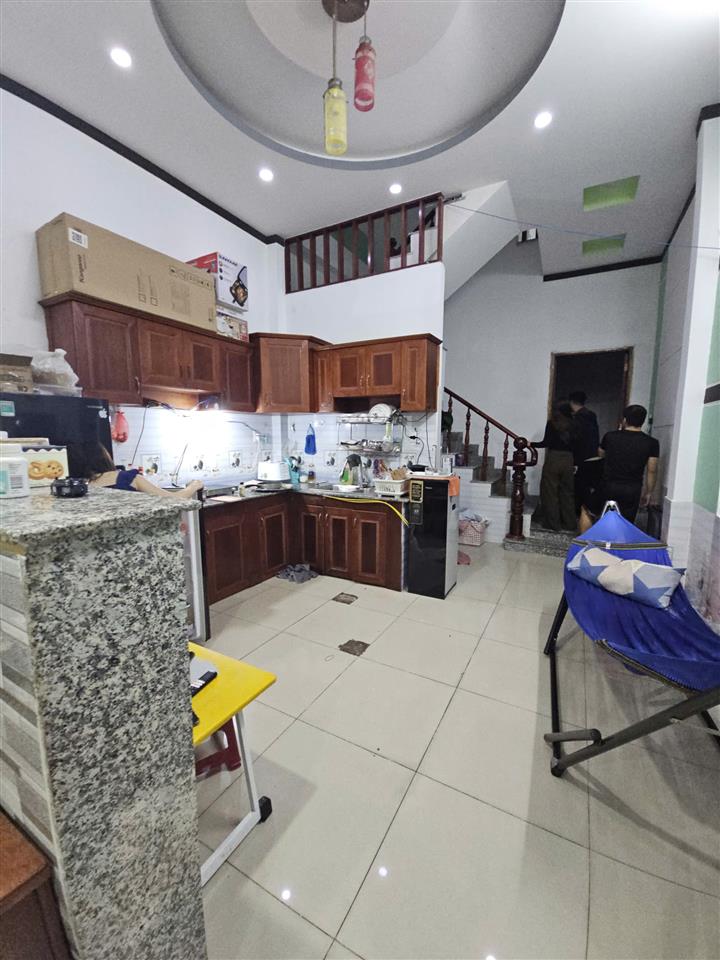 Bán nhà 1 Trệt 1 Lầu Dĩ An,SHR đường nhựa 3 ô tô,gần ĐHQG TPHCM,giá rẻ