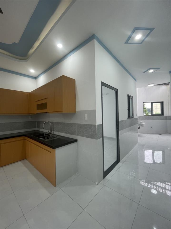 Bán nhà 2 Tầng P.Trảng Dài,SHR đường nhựa 8M,gần Khu vui chơi Tám Đáng