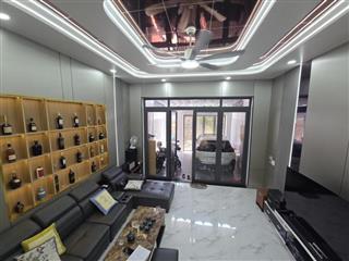 Bán nhà 3 Tầng Đông Hòa-TPHCM,đường nhựa 3 ô tô,gần BigC GO Dĩ An