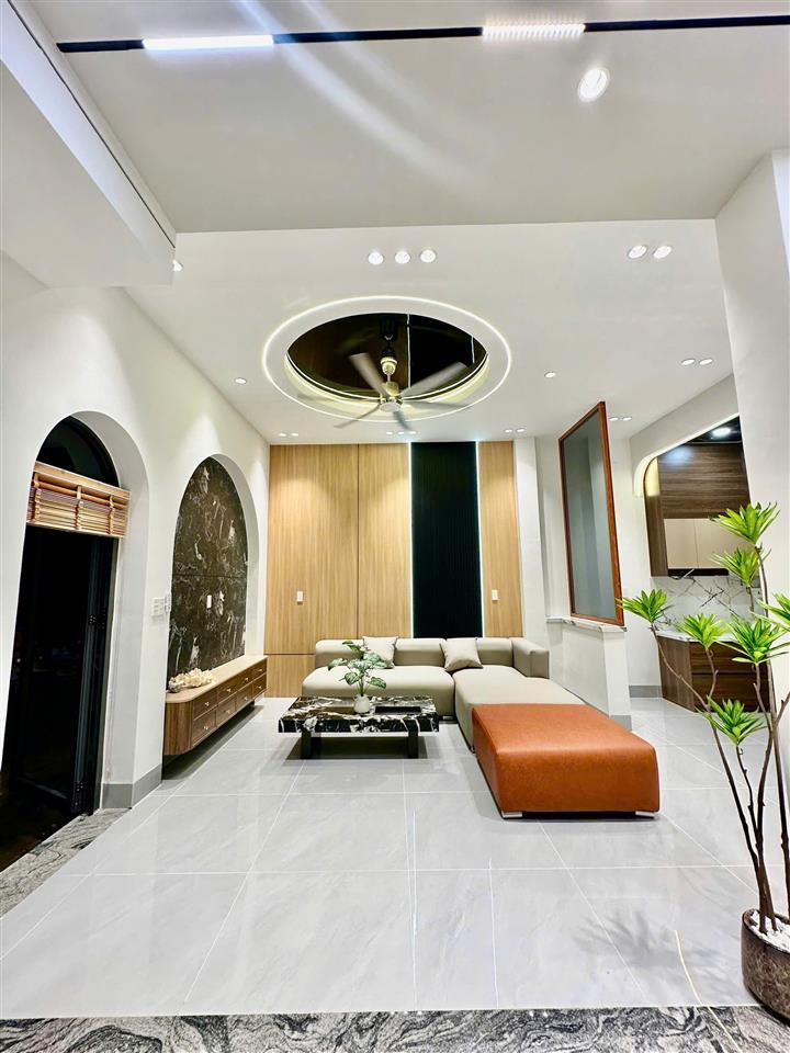 Bán nhà 3 Tầng Trung Tâm TP.Đồng Nai,SHR đường ô tô,gần Quảng Trường