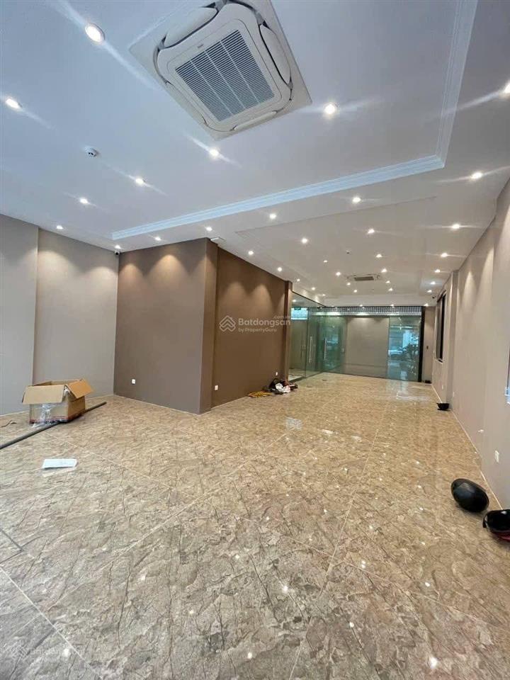 Chính chủ cho thuê căn him lam vạn phúc hà đông full đồ văn phòng, ở ngay