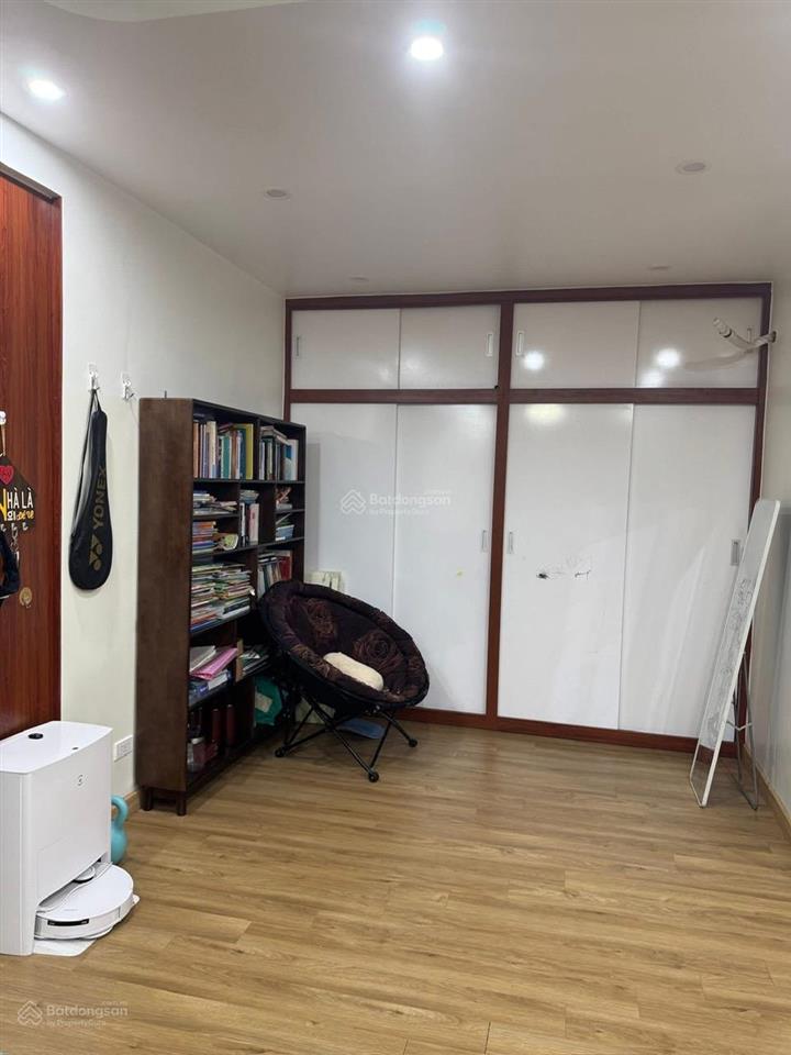 Bán căn hộ chung cư 100m2 chính chủ tại nguyễn cơ thạch, từ liêm  giá 7.9 tỷ,  0888 346 ***