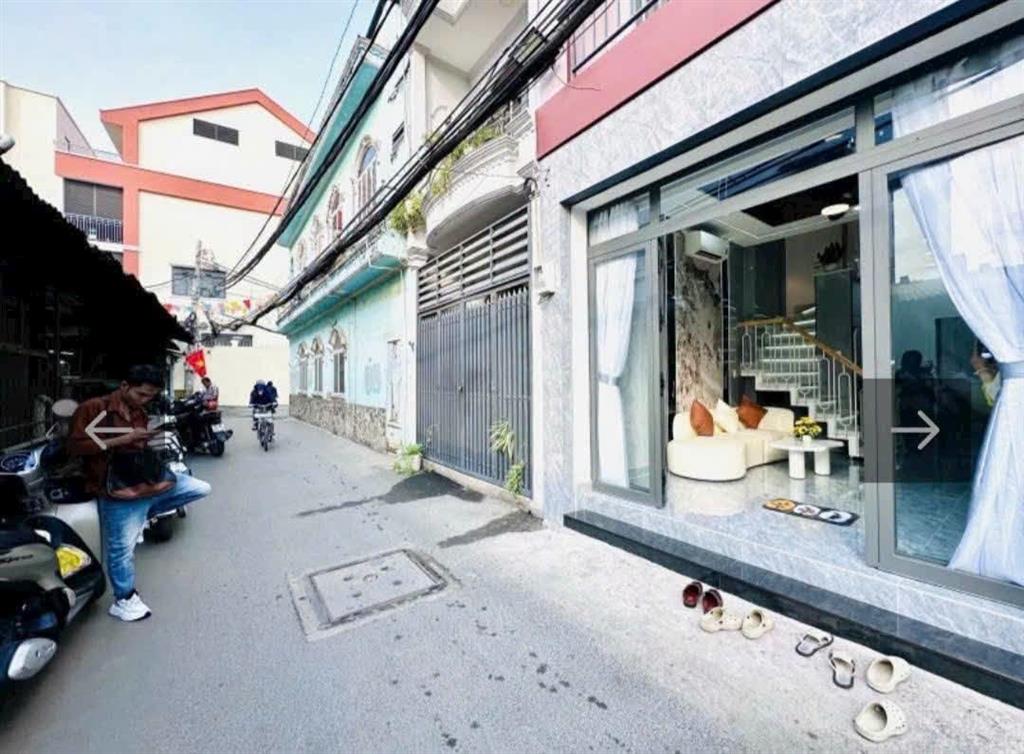 Bán nhà HXH Nguyễn Duy Cung, Gò Vấp, DT 35m2, 2 tầng, 2 phòng ngủ, nội thất đầy đủ, giá