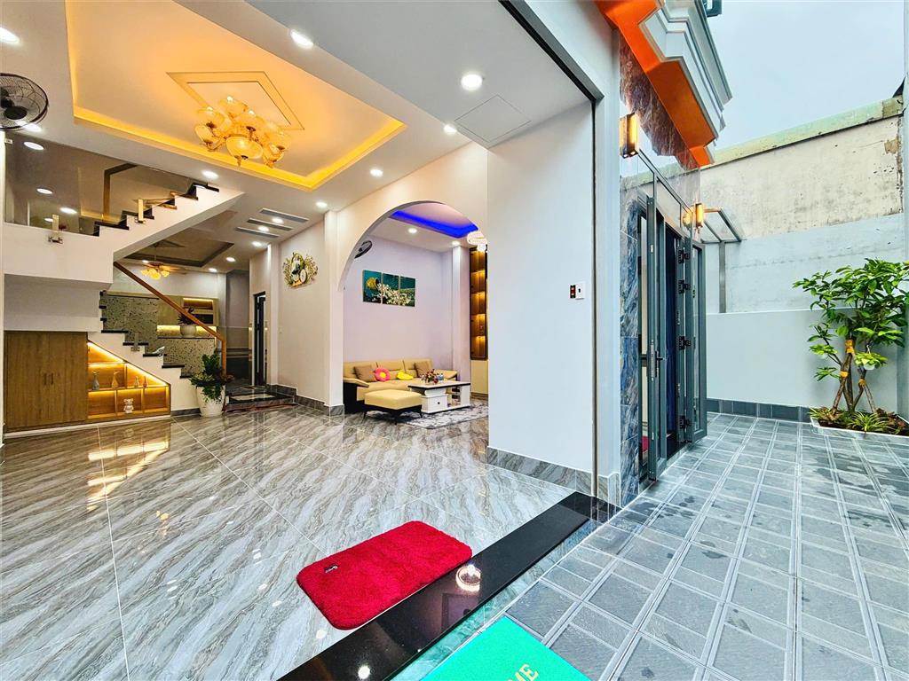 Bán Villa mini DT hơn 100m2, đường số 30 Gò Vấp, thiết kế hiện đại, ô tô đâu cửa, chỉ