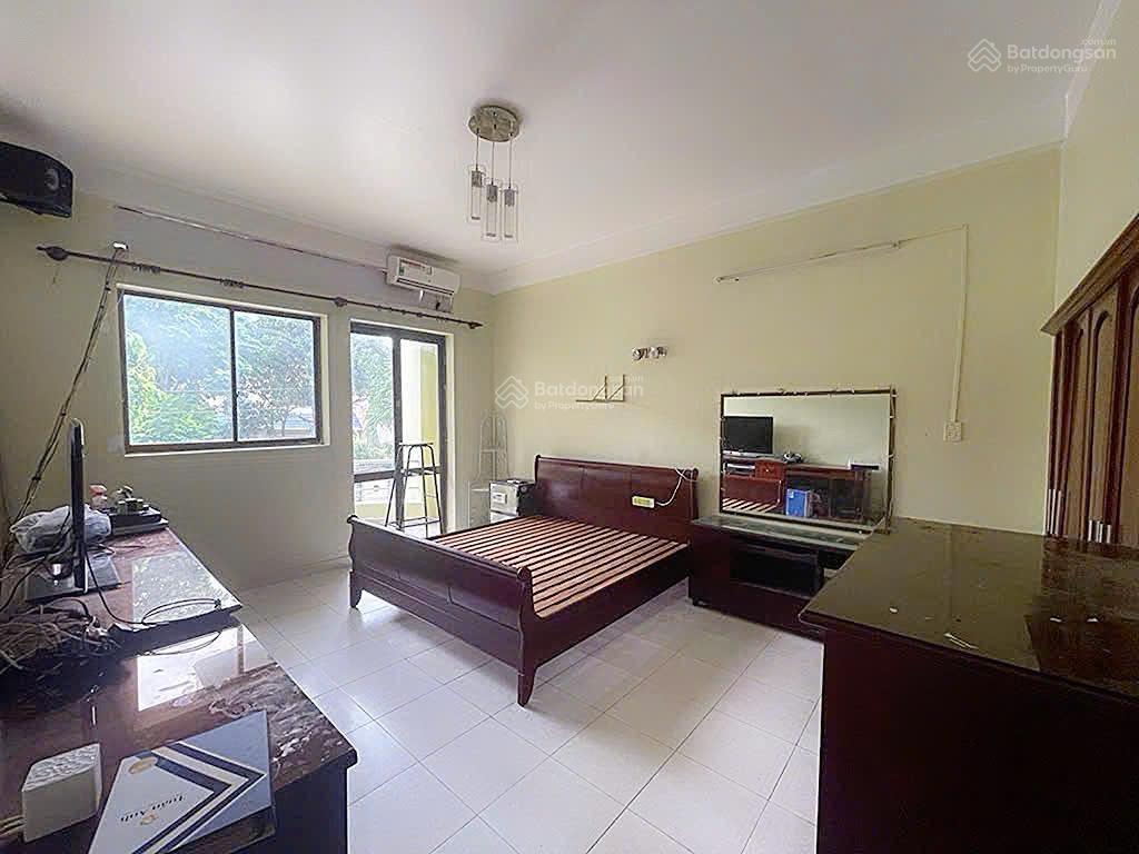 Giảm 1.5 tỷ khu biệt thự bình quới p27 110m2 4 tầng  sân đậu 2 oto sát công viên tầm vu chỉ 15 tỷ