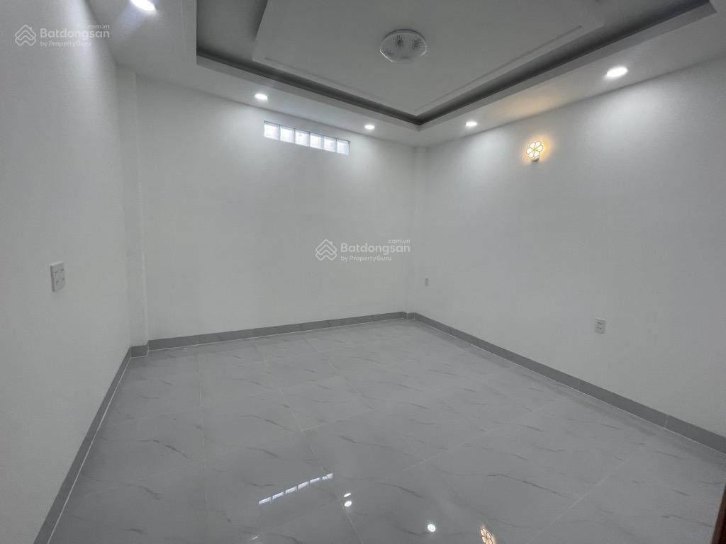 Giảm 400tr hxh lê quang định sát chợ bà chiểu, 50m2(4x13m), p14 bình thạnh, 4 tầng 5pn, hơn 8 tỷ