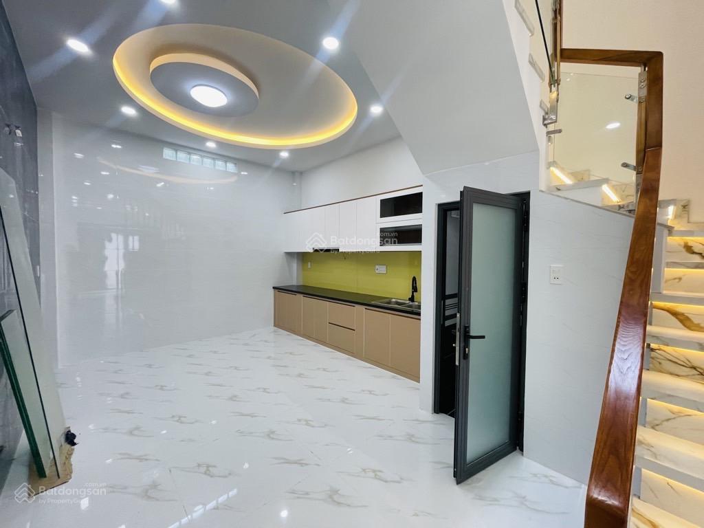 Giảm 400tr hxh lê quang định sát chợ bà chiểu, 50m2(4x13m), p14 bình thạnh, 4 tầng 5pn, hơn 8 tỷ