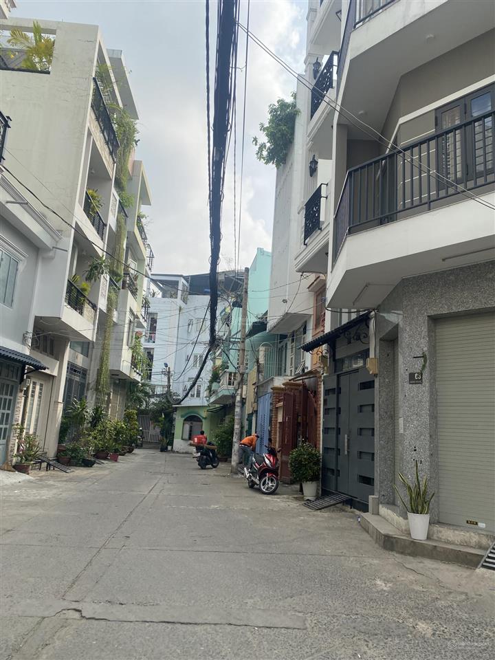 Bán gấp mt phó đức chính đinh tiên hoàng đối diện vincom 80m2nhà cũ tiện xây mớichỉ hơn 9 tỷ