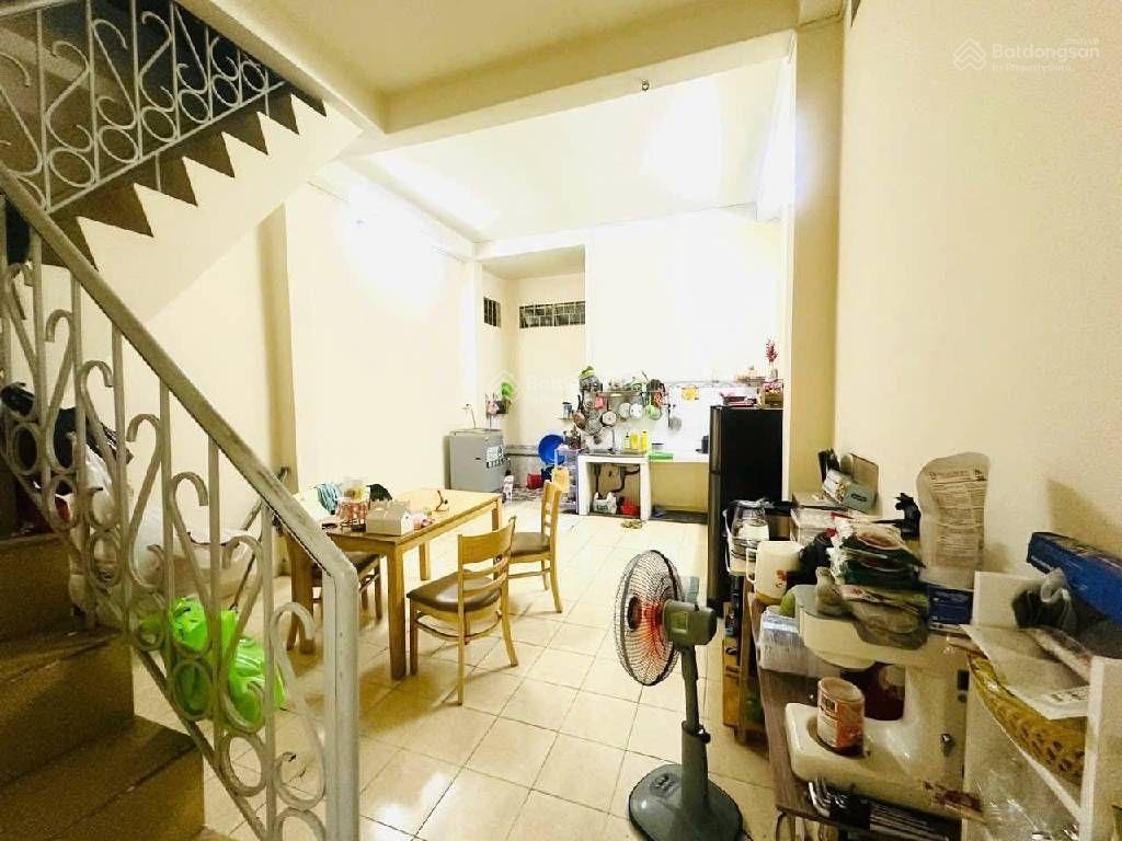 Nhỉnh 8 tỷ bán nhanh nhà lê quang định sát chợ bà chiểu 80m2  2 tầng btct sát mặt tiền chỉ 30m