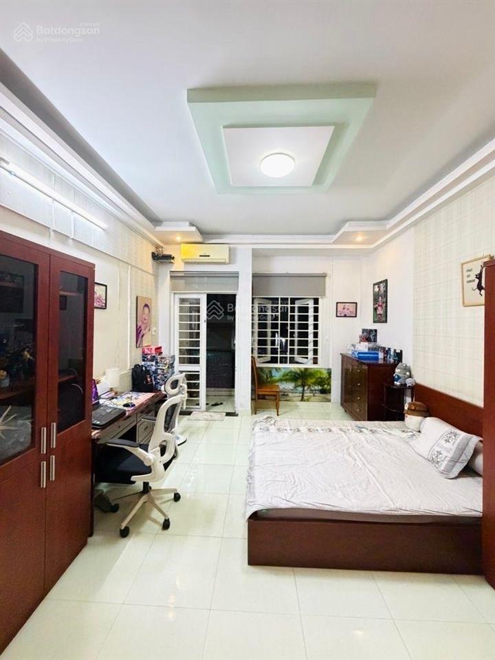 Nhỉnh 6 tỷ hẻm ô tô tới nhà lê quang định  4x12m  4 tầng khu dân trí sát chợ bà chiểu cách mt 40m