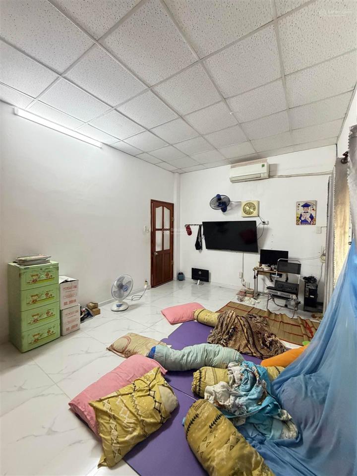 Giảm sốc 2 tỷ chỉ còn 7.1 tỷ xe hơi tránh xe máy khu vip phan xích long 50m22 tầng 3pn giáp q1