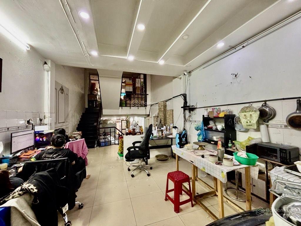 Nhà điện biên phủ 88m24 tầng 7pn hxh sát mt bên cạnh đại học hồng bàng ở hoặc làm chdv nhỉnh 11tỷ