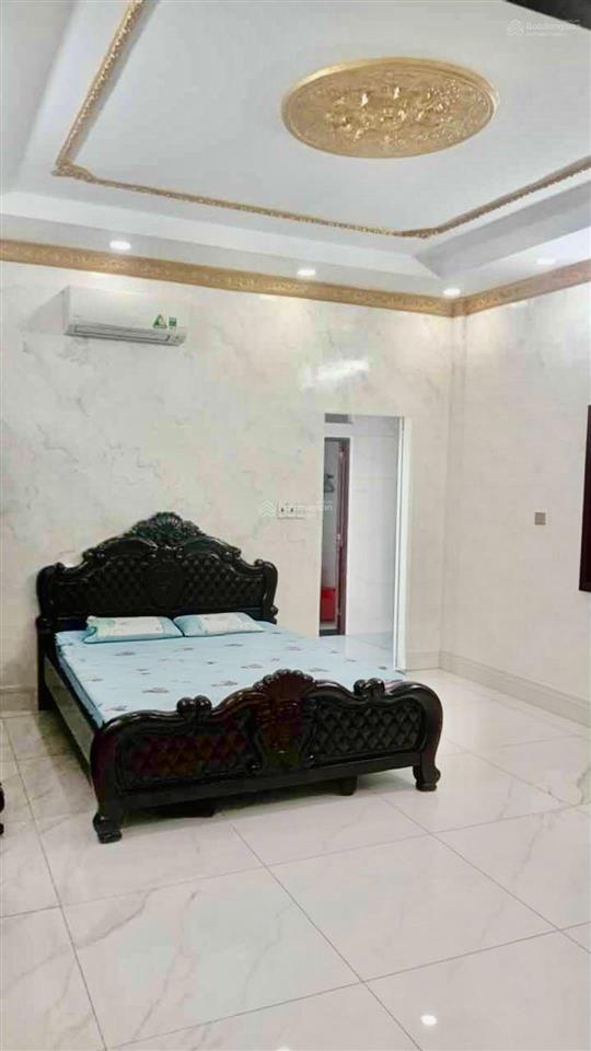 Sát mt 1 trục lê quang định 105m2 đất  2 tầng sân rộng kiến trúc cung đình huế giá chỉ 81tr/m2
