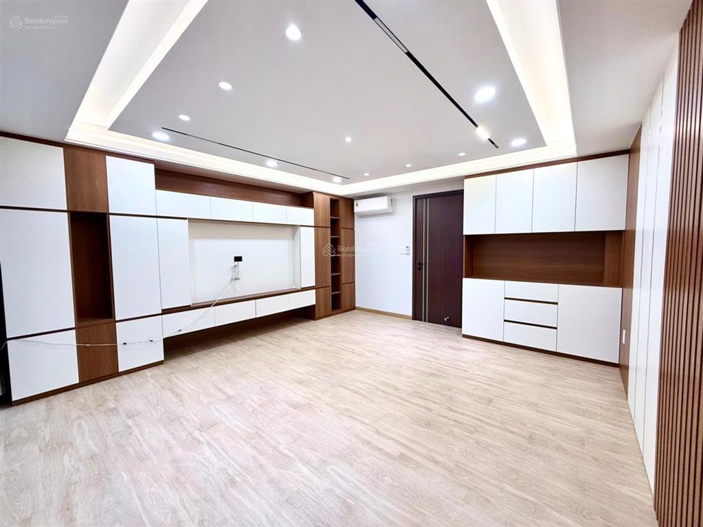 Cần bán gấp nhà phan văn trị hẻm 7m khu cao tầng  78m2  4 tầng  có hầm chỉ 12,5 tỷ