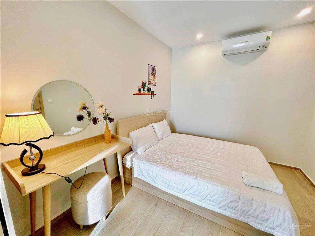 Bán gấp căn 1pn the sóng vũng tàu cách biển 200m, full nội thất, giá 2 tỷ 0775 707 *** phạm yến