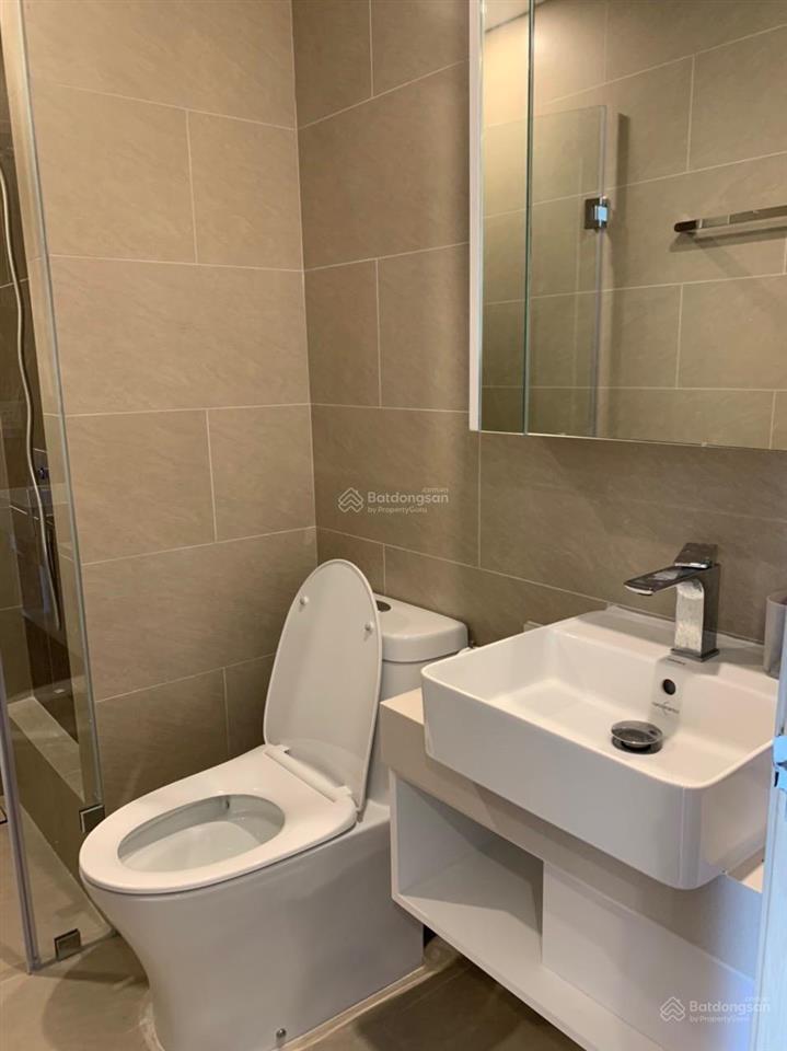 Bán gấp căn 1pn the sóng vũng tàu cách biển 200m, full nội thất, giá 2 tỷ 0775 707 *** phạm yến