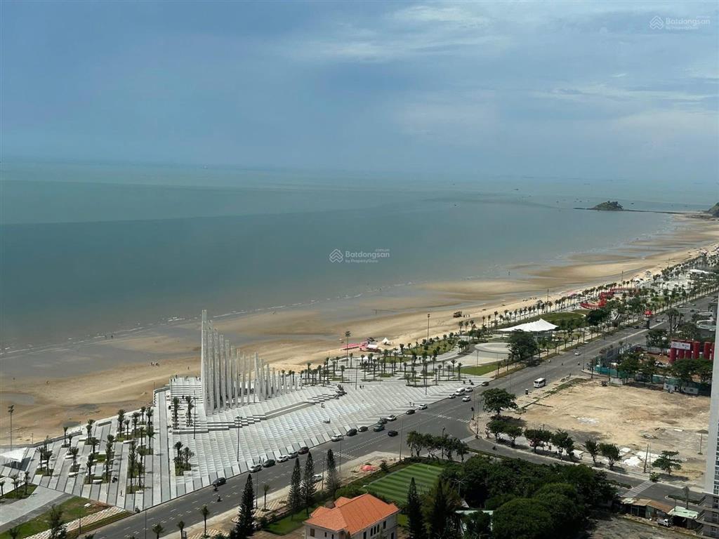 Chính chủ cần bán gấp căn 2pn view biển vũng tàu pearl, 76.5m2 giá 2.950 tỷ.  phạm yến 0775 707 ***