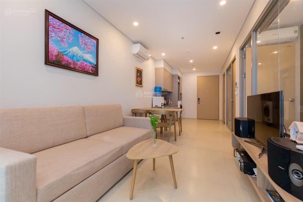 Cần bán gấp căn hộ the sóng  bãi sau vũng tàu cách biển 200m giá 2.250 tỷ. phạm yến 0775 707 ***