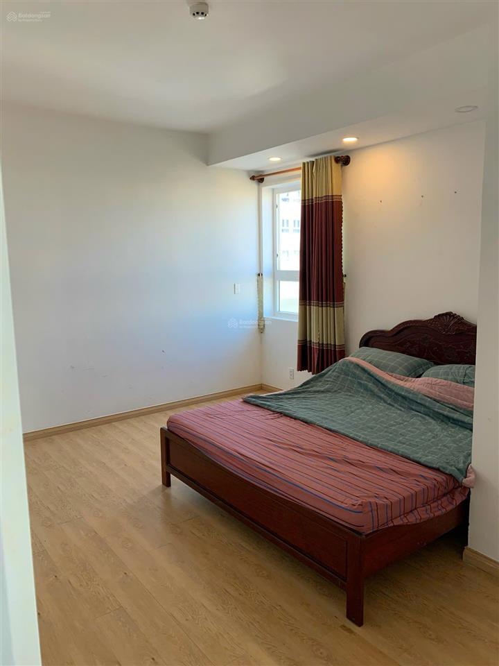 Bán gấp căn hộ biển 3pn vũng tàu melody bãi sau, giá 4.5 tỷ, sổ hồng sẵn, phạm yến 0775 707 ***