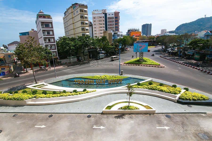 Bán gấp căn hộ biển 3pn vũng tàu melody bãi sau, giá 4.5 tỷ, sổ hồng sẵn, phạm yến 0775 707 ***