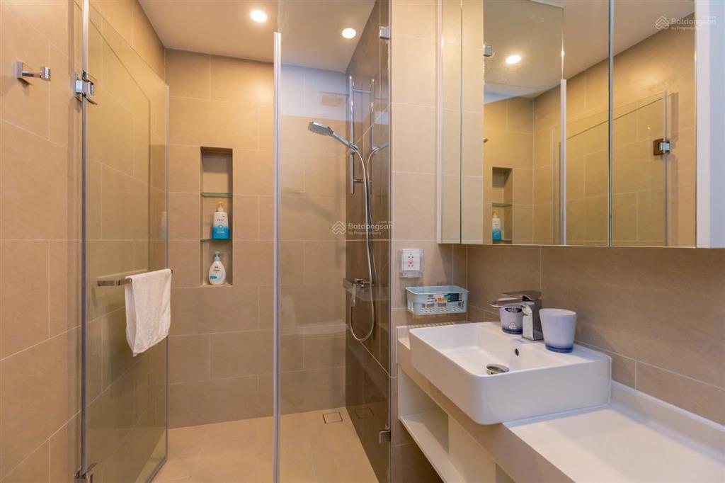 Bán căn 3pn 72m2 view biển đẹp the sóng vũng tàu giá 4tỷ, cách biển 200m. 0775 707 *** phạm yến