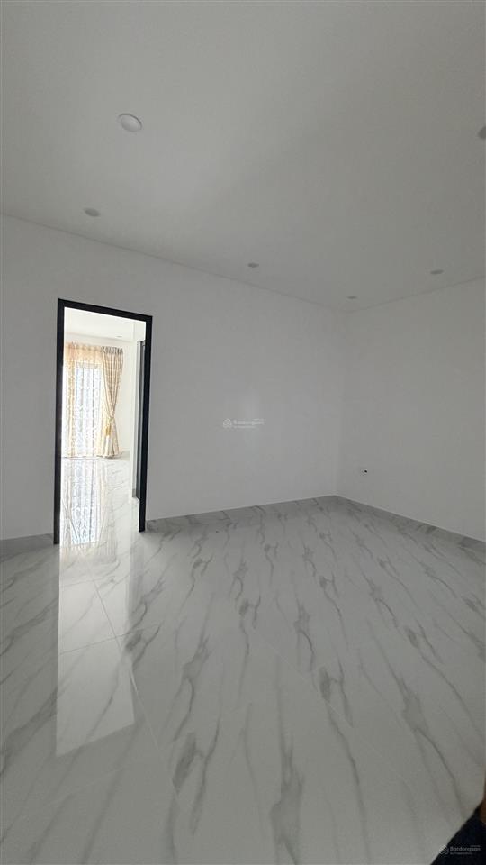 Bán căn nhà phố bà rịa city gate mới xây 5,1 tỷ, sổ riêng.  0775 707 *** phạm yến