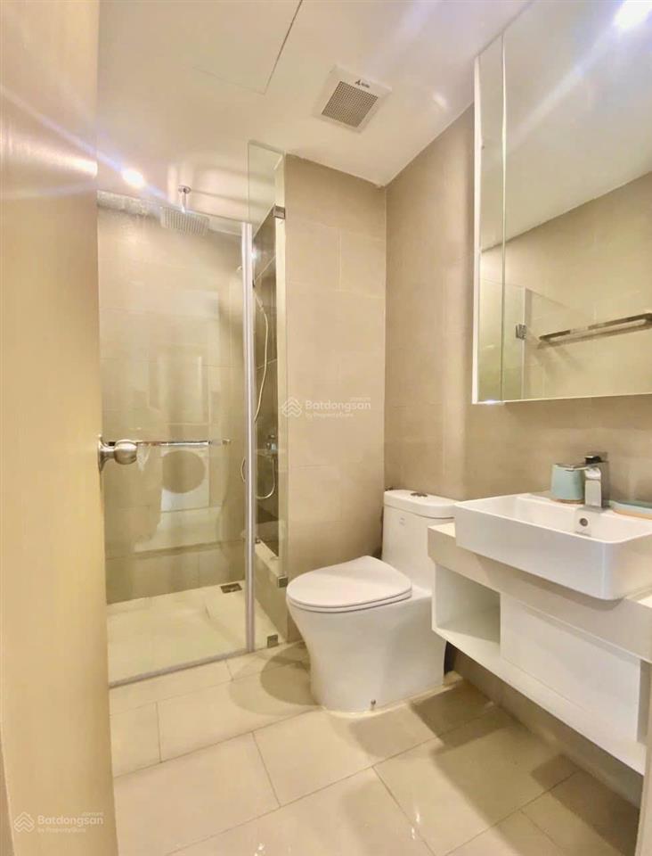 Chính chủ cần bán căn studio the sóng vũng tàu lỗ 200tr giá chốt 1,850 tỷ.  0775 707 *** phạm yến