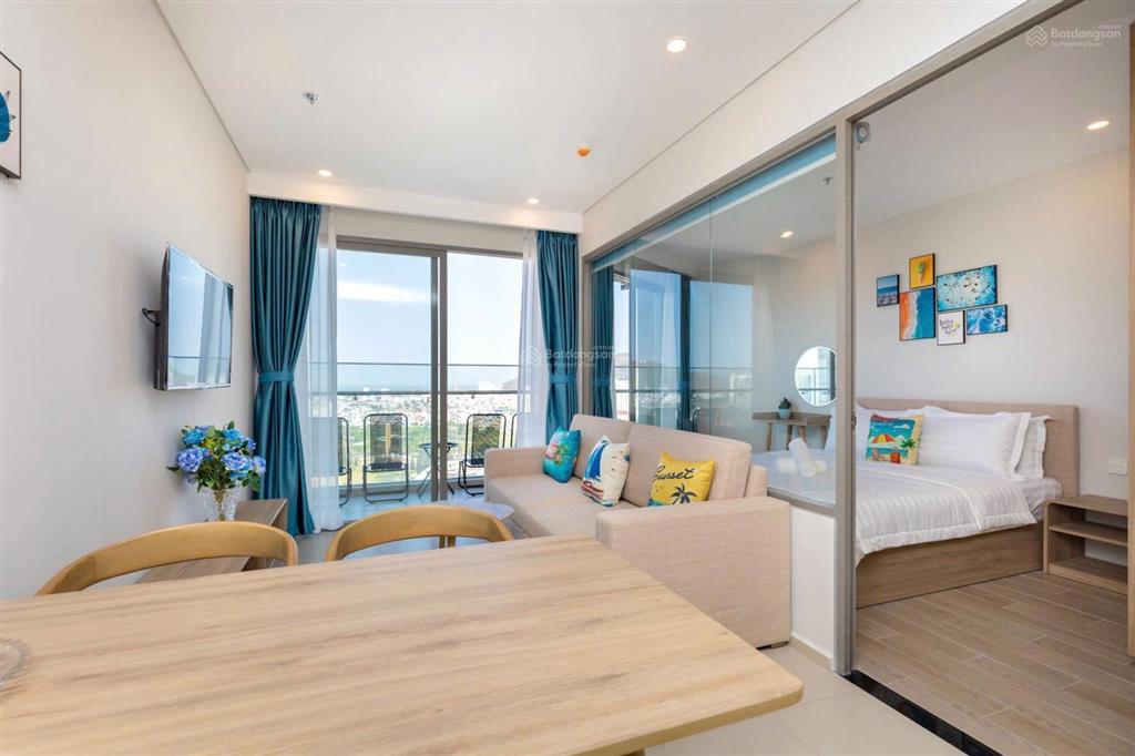 Bán nhanh căn 2pn view thành phố biển the sóng vũng tàu 2,3 tỷ.  0775 707 *** phạm yến