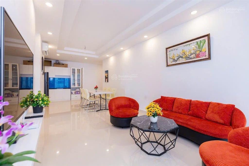 Bán gấp căn 3pn 108m2 vũng tàu melody bãi sau vt, đã có sổ, giá 4.350tỷ.  0775 707 *** phạm yến