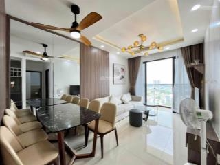 Căn 3pn tầng đẹp, nhìn về metro, có sẵn hợp đồng thuê 336 triệu, cách metro chỉ 1km, mặt tiền xn