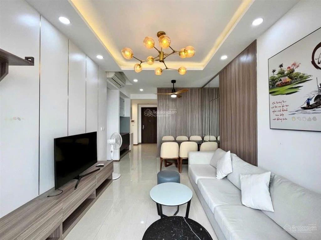 Căn 3pn tầng đẹp, nhìn về metro, có sẵn hợp đồng thuê 336 triệu, cách metro chỉ 1km, mặt tiền xn
