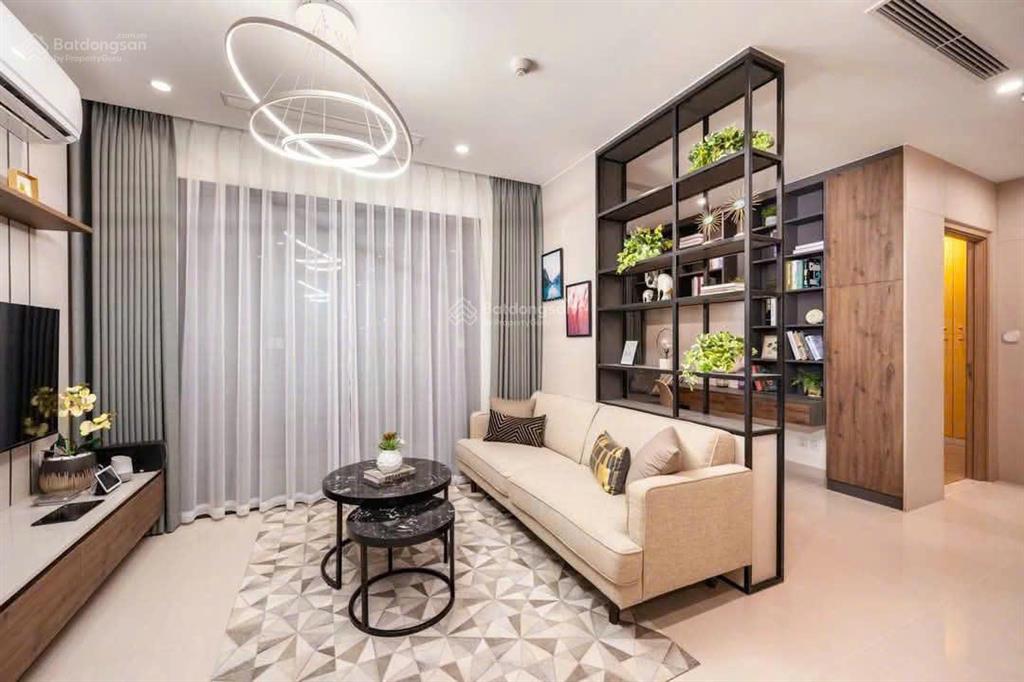 Cần bán gấp căn 2pn wc hướng đông nam mát mẻ cả ngày, sổ sẵn, nhà mới, ở liền, thương lượng mạnh