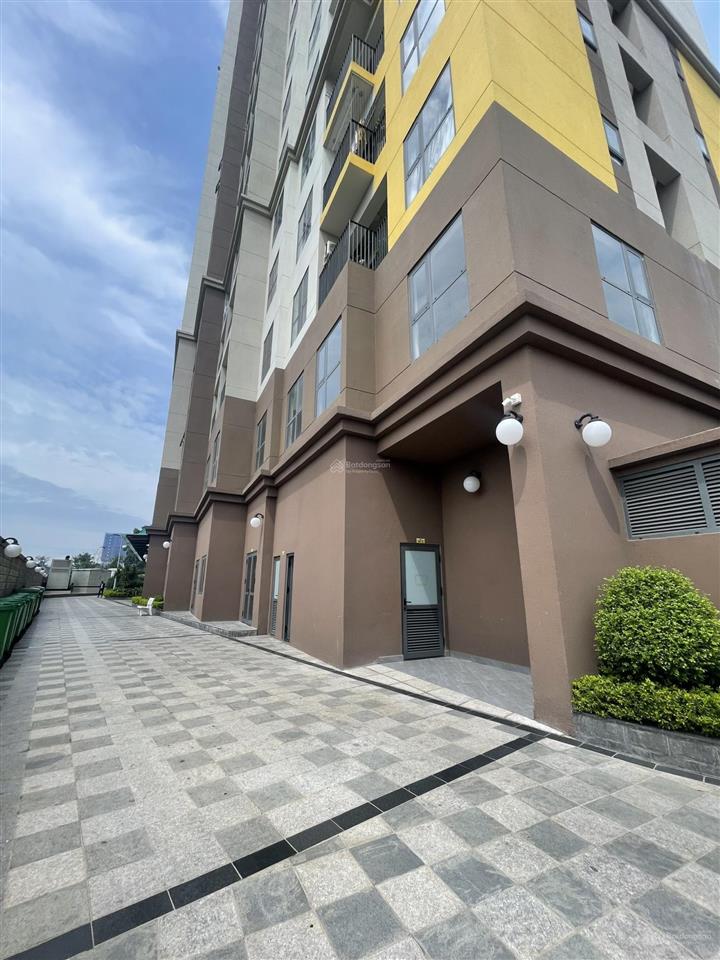 Cần bán gấp căn 2pn wc hướng đông nam mát mẻ cả ngày, sổ sẵn, nhà mới, ở liền, thương lượng mạnh