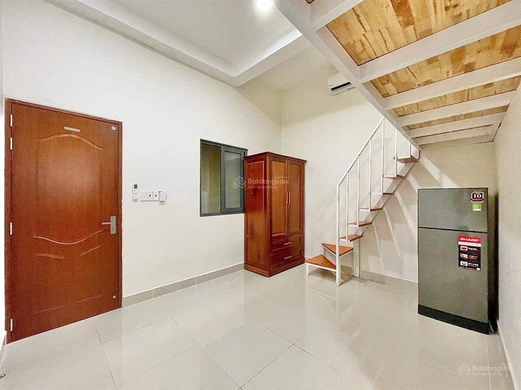 Phòng gác lửng full tiện nghi ngay đầm sen