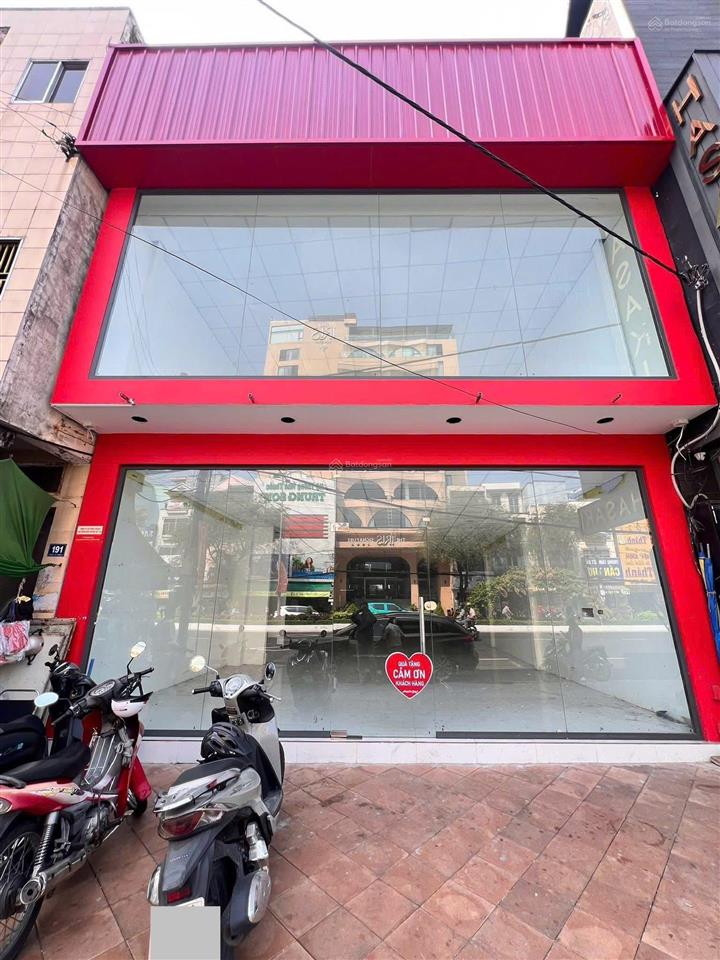 Cho thuê nhà mặt tiền siêu vip đường 30 tháng 4 giá 85 triệu tháng