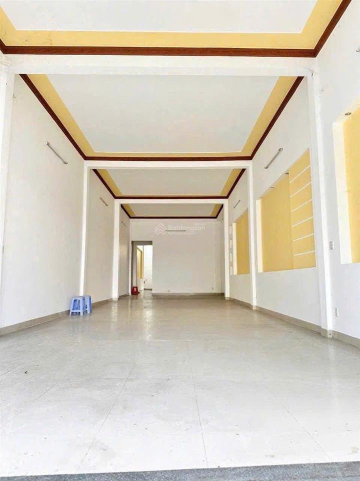 Cho thuê nhà 1 trệt 2 lầu mặt tiền đường mậu thân giá 45 triệu tháng
