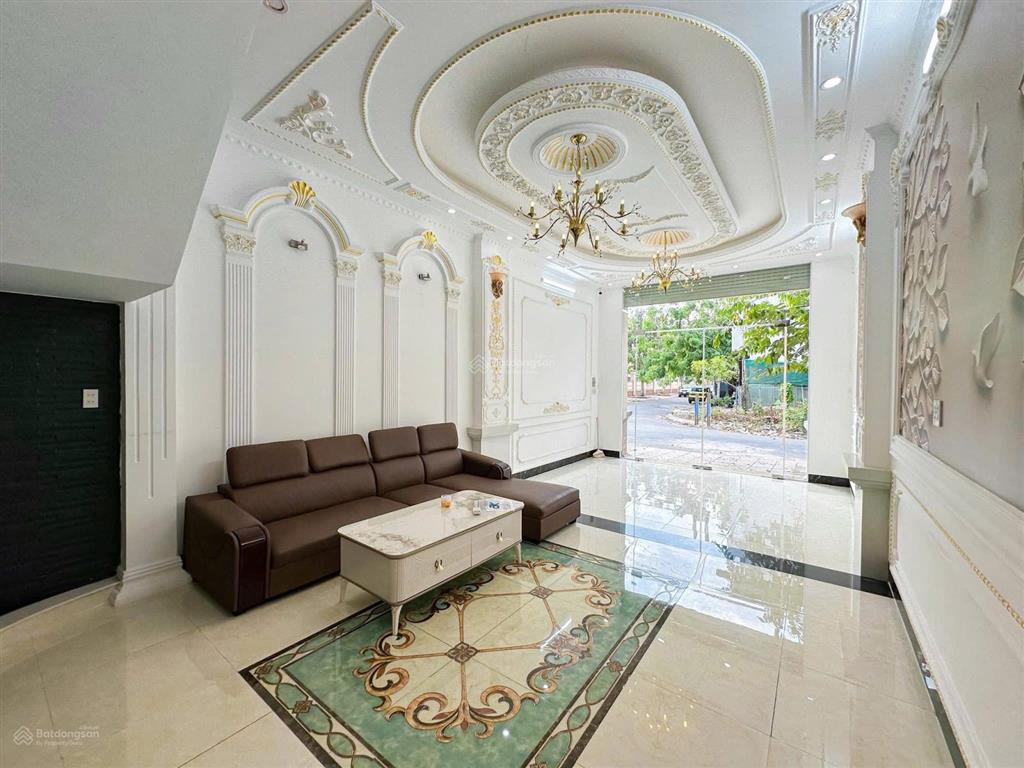 Cho thuê nhà mặt tiền kdc hưng phú ngay siêu thị go cần thơ