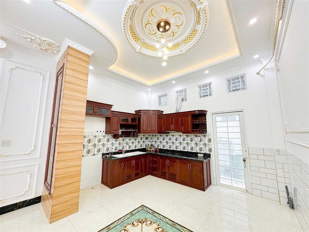 Cho thuê nhà mặt tiền kdc hưng phú ngay siêu thị go cần thơ