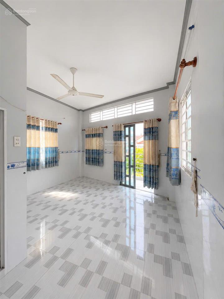 Bán nhà 1 trệt 2 lầu mặt tiền ngay đại lộ hòa bình giá chỉ 5 tỷ 680 triệu