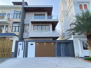 Cho thuê nhà biệt thự mặt tiền kdc hưng phú 1 cặp vách siêu thị go cần thơ