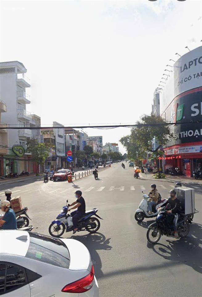 Cho thuê nhà 1 trệt 3 lầu giá 35 triệu ngay ngã 3 đường trần hưng đạo ninh kiều cần thơ