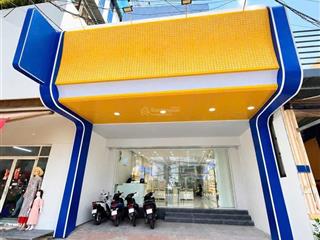 Cho thuê nhà 1 trệt 2 lầu mặt tiền đường mậu thân cần thơ giá 40 triệu