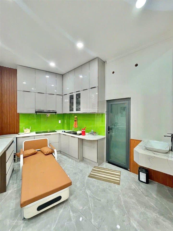 Cho thuê nhà mặt tiền giá 80 triệu/tháng đường trần hưng đạo cần thơ