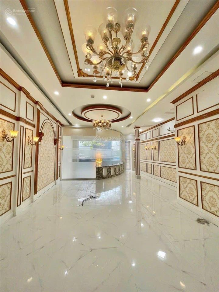 Cho thuê nhà mặt tiền giá 80 triệu/tháng đường trần hưng đạo cần thơ