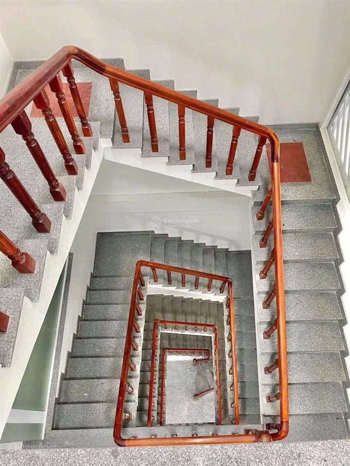 Cho thuê nhà mặt tiền giá 80 triệu/tháng đường trần hưng đạo cần thơ